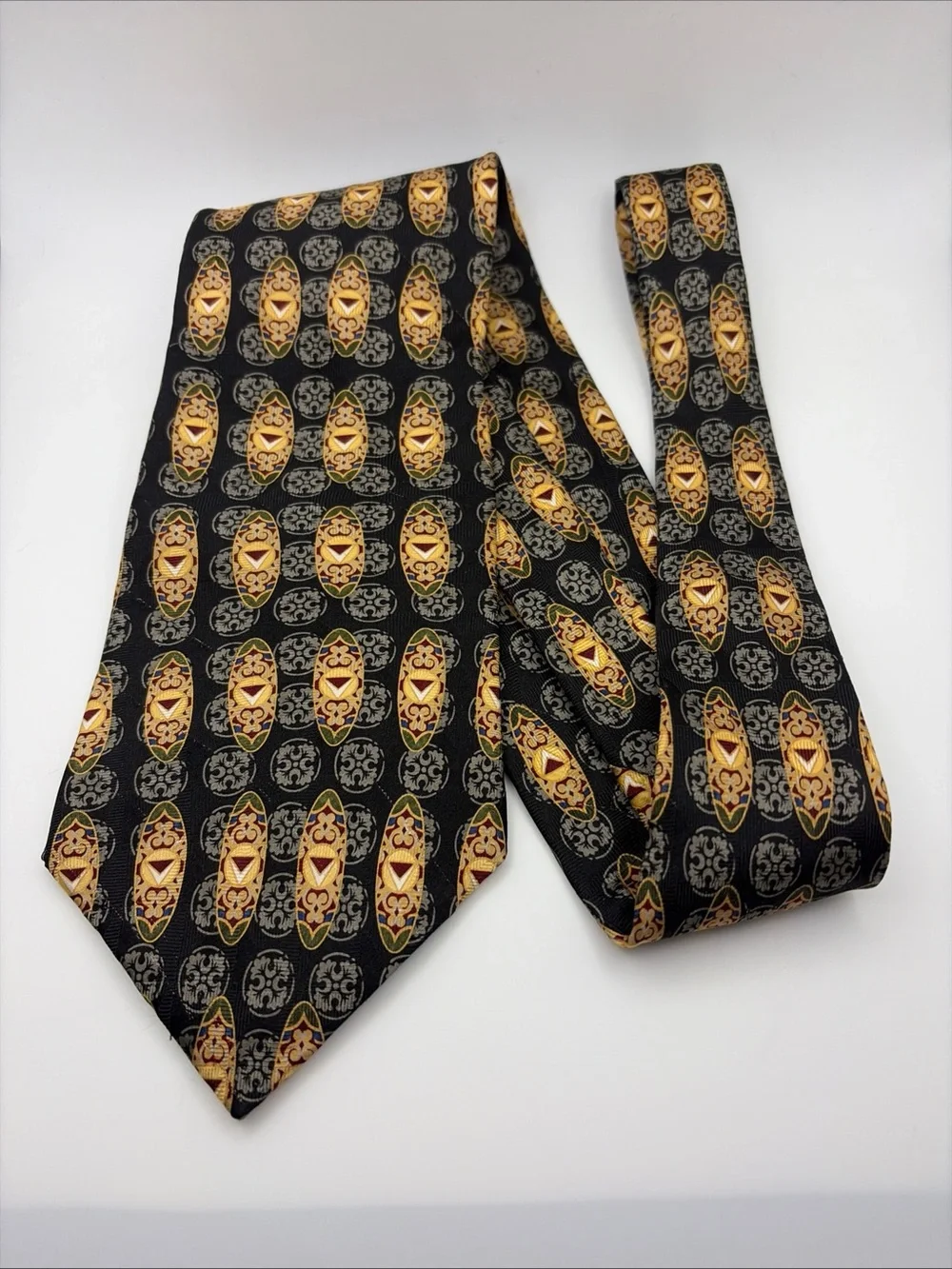 Lands’ End 100% Silk Men’s Black Geometric Print Necktie Made In USA